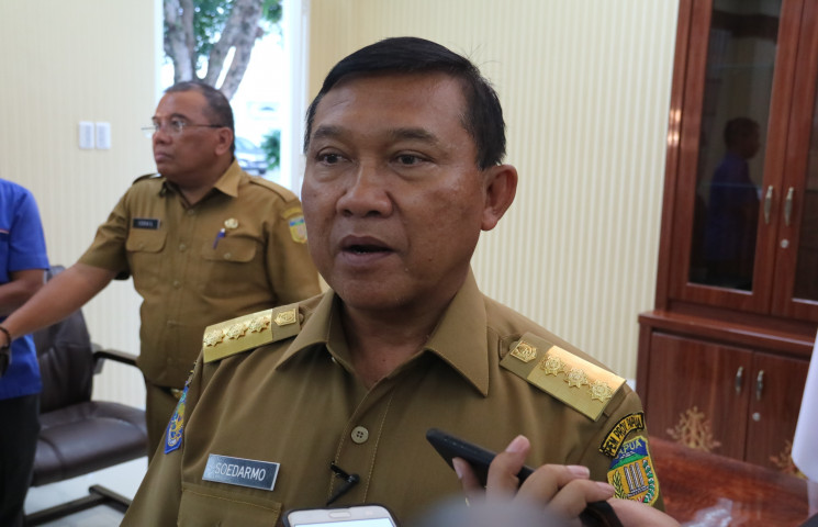 Pejabat Publik Diingatkan Tak Selesaikan Masalah Dengan Tindakan Fisik